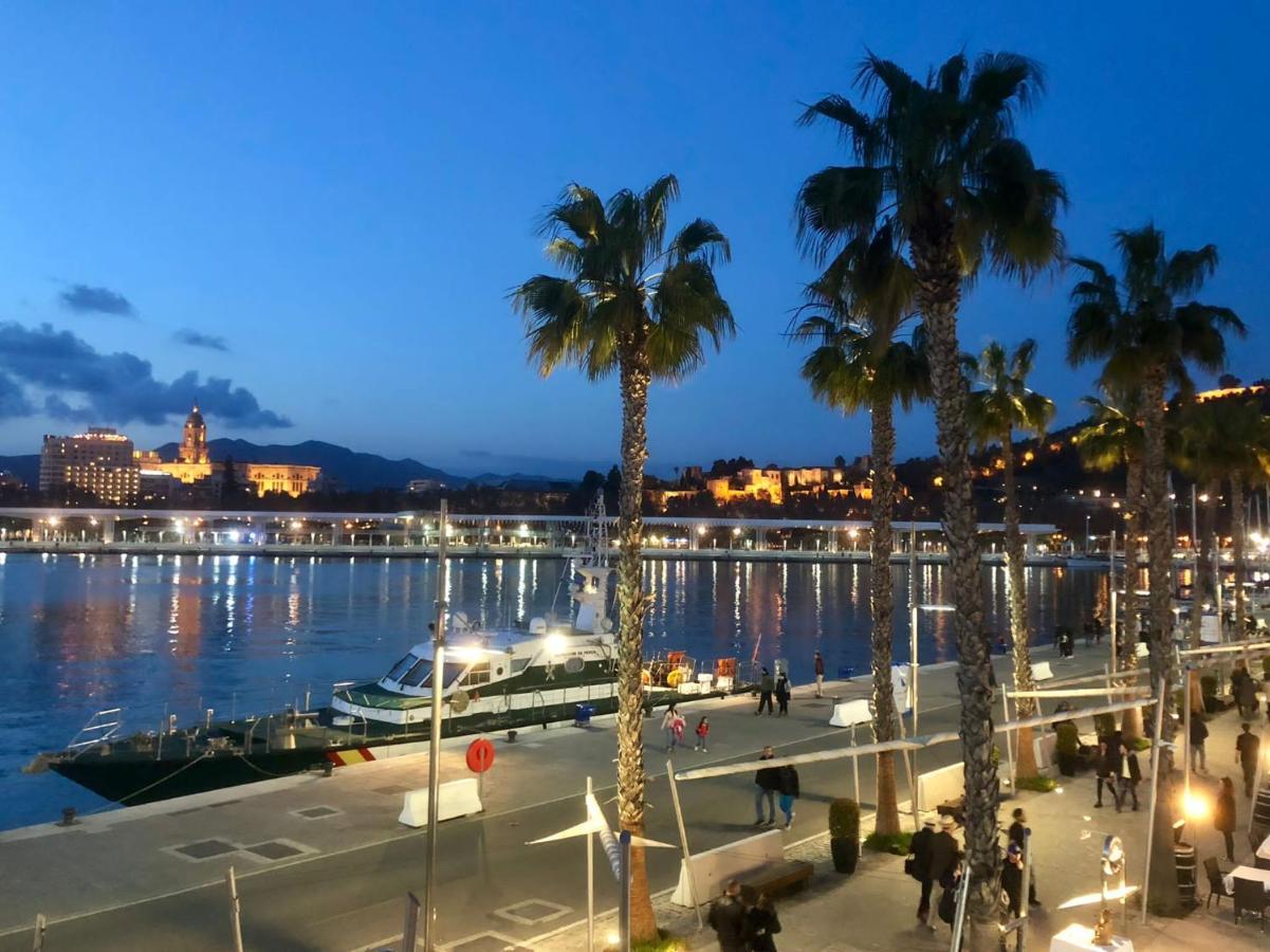 Ohana Beachfront Malagueta Malaga Exterior photo